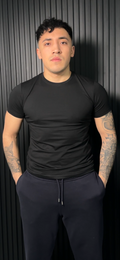 Polera Slim Fit Negro
