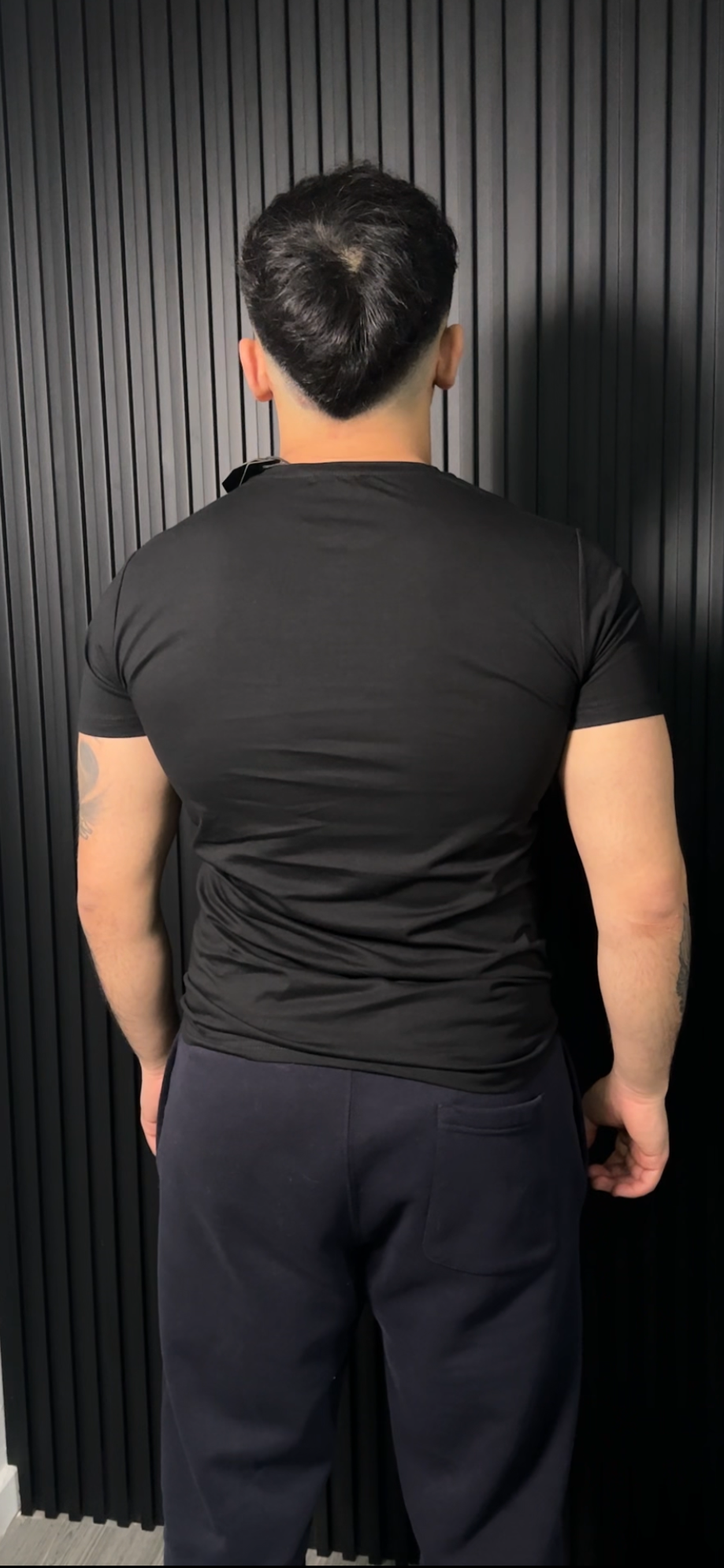 Polera Slim Fit Negro